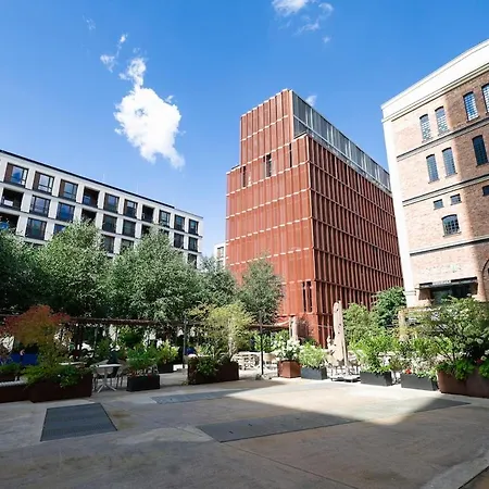 Komfortowy W Prestiżowej Lokalizacji Apartament