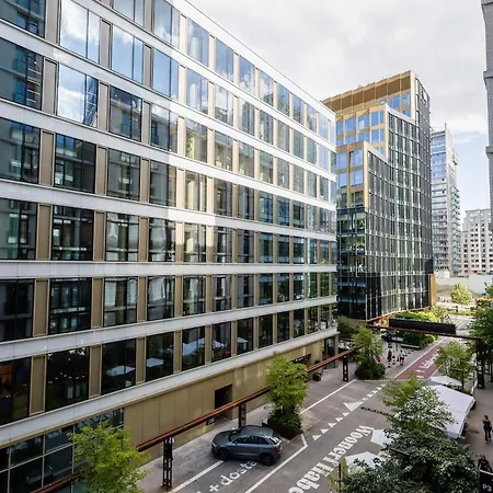 Komfortowy W Prestiżowej Lokalizacji Apartament Warszawa