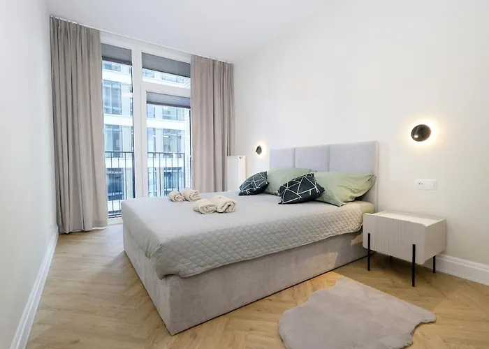 Komfortowy W Prestiżowej Lokalizacji Apartament Warszawa
