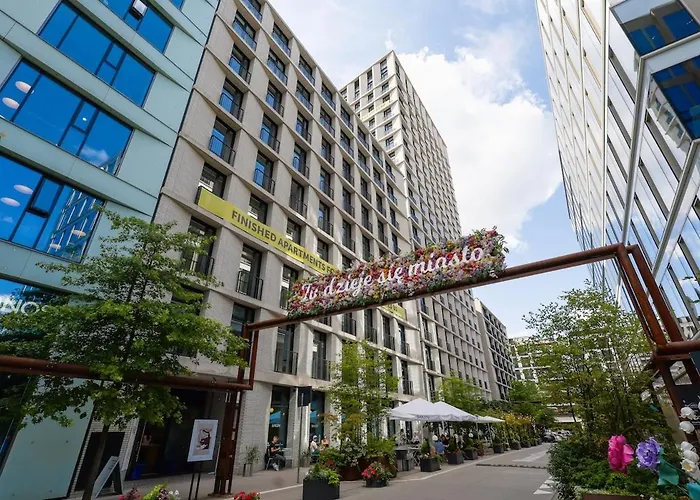 Komfortowy W Prestiżowej Lokalizacji *